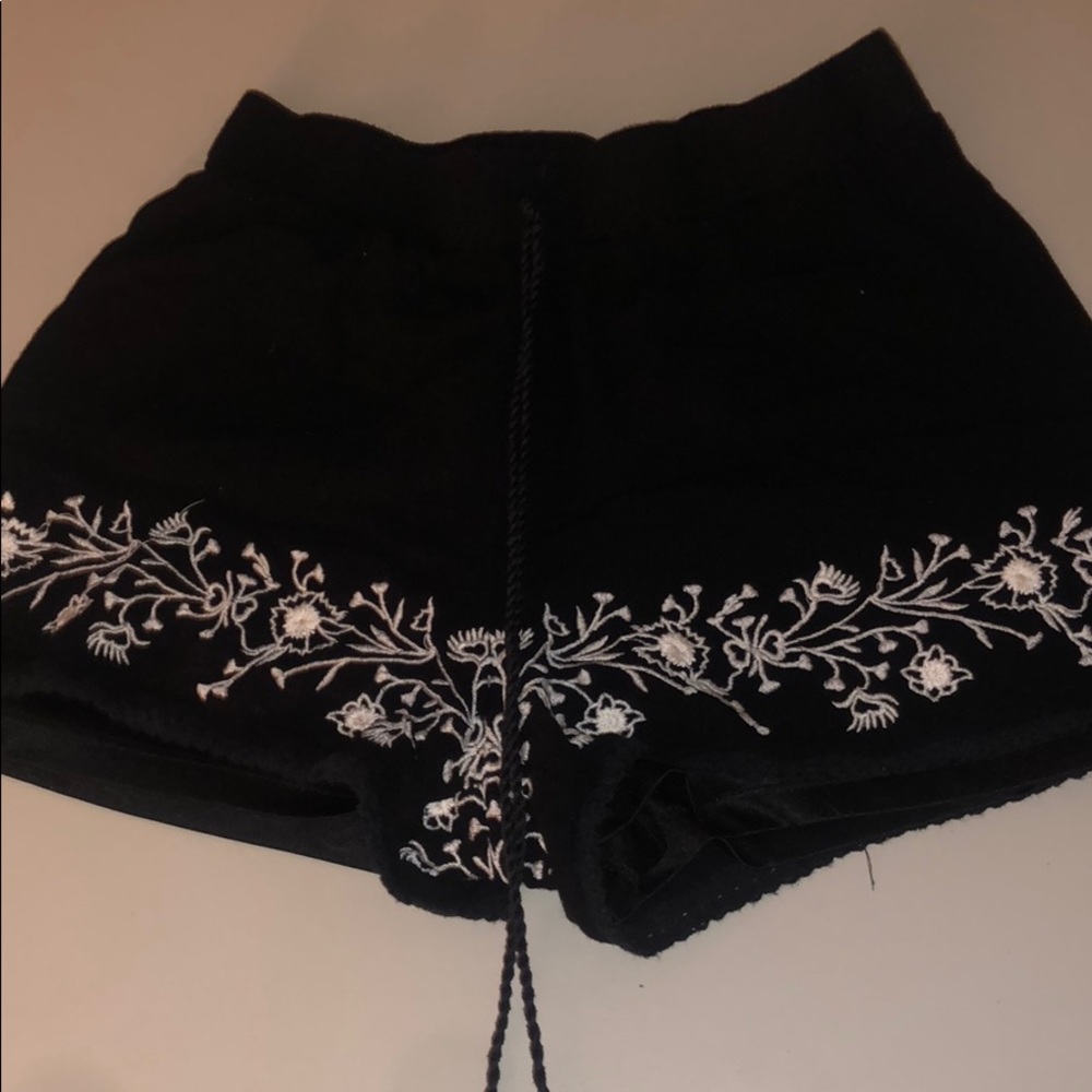 black L.A. hearts shorts